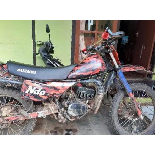 Ready Jok sadel  Suzuki TS125 TS 125 Custom Motor