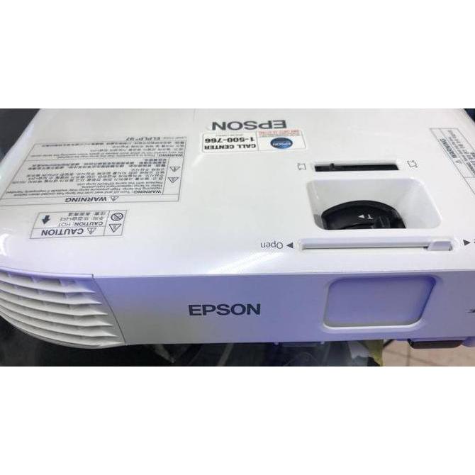 Proyektor Epson Eb-W06