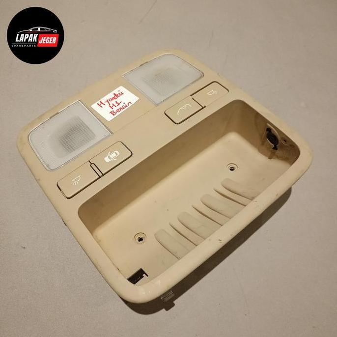 Lampu Plafon Interior Hyundai H1 2008 on Bekas murah