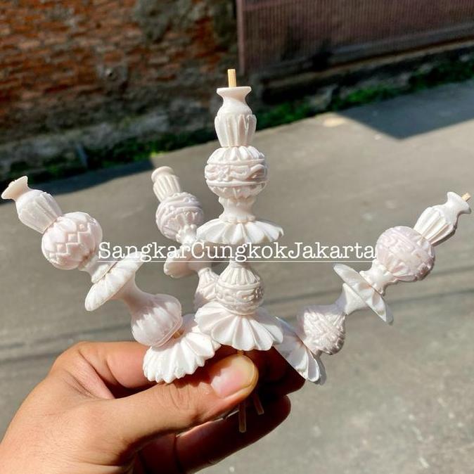 Pion Ukir Sangkar Cungkok Pleci Bahan Resin Isi Crown Ukir