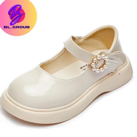 Diskont Sepatu Anak Perempuan Trendy Terbaru / Sepatu Anak Perempuan Docmart Polos / Sepatu Anak Per