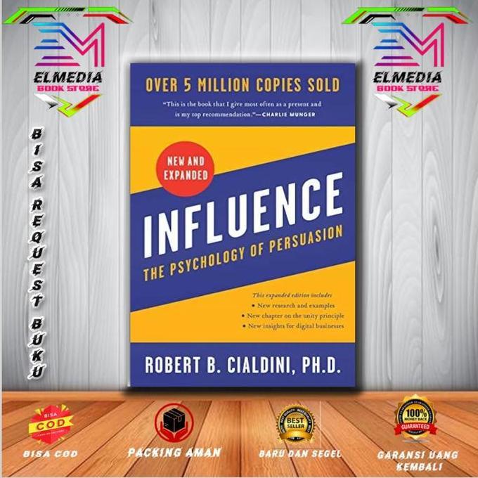 Buku Influence, New and Expanded by Robert B. Cialdini