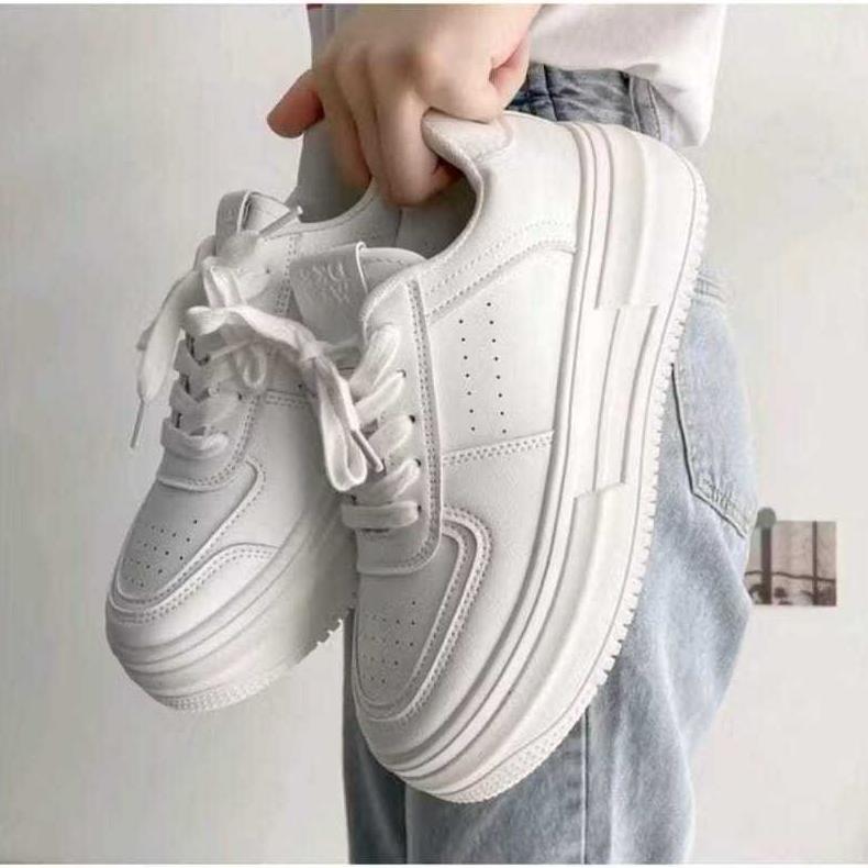 ORIGINAL SEPATU SNEAKERS PUTIH POLOS WANITA SEPATU SEKOLAH CEWEK HITAM POLOS KOREAN STYLE/SEPATU OOT