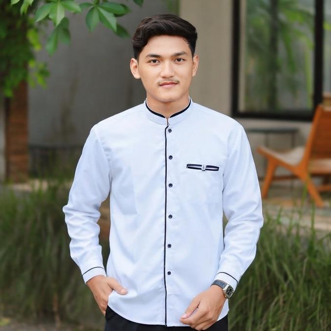 MURAH Baju Koko Pria Dewasa Elrumi Lengan Panjang Polos Warna Putih Kombinasi List Hitam