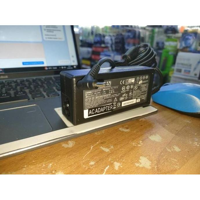 DR123 >> Adaptor Acer 19V 2.37A KP.0450H.008, A13-045N2A, ADP-45HE BB A045R016L