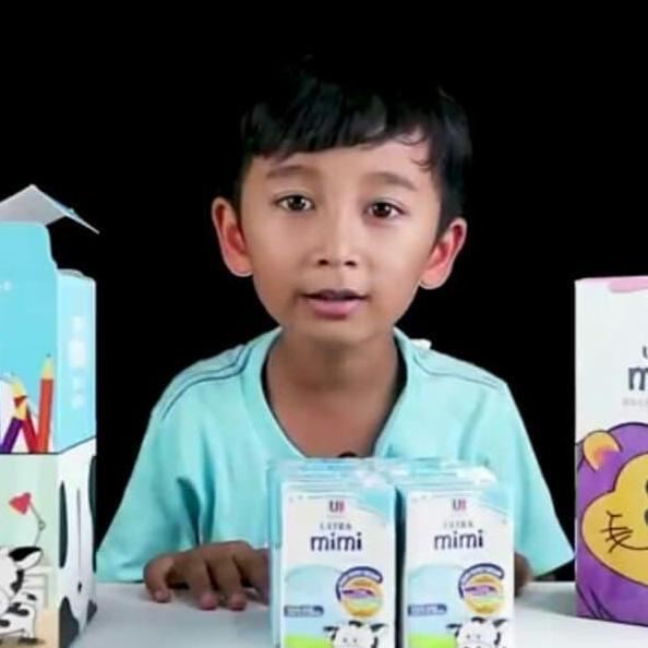 Cow- Susu Ultra Mimi Full Cream Edisi Frozen 125 Mili