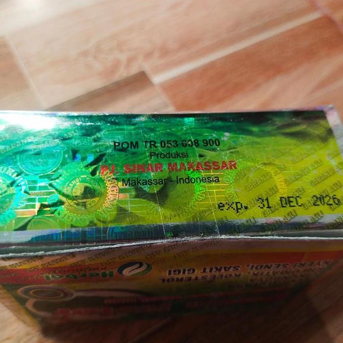 Fit- Kapsul Herbal Daun Kelor Kotak
