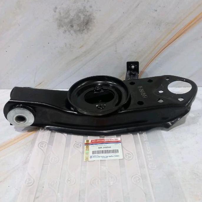 Low Arm Rh L300 Diesel Sayap Bawah Kanan L300 Diesel Terbaru