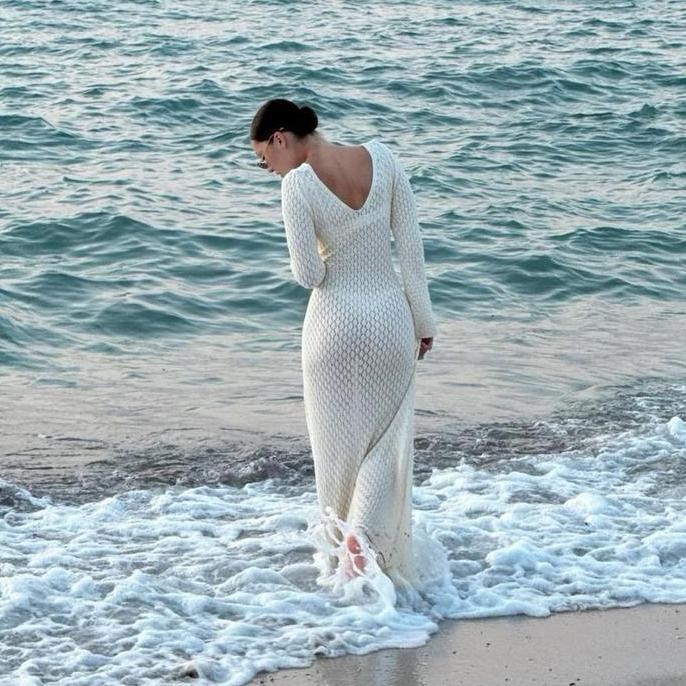 Pilihan - Zermatt Outer Beach Dress Bikini Luaran Baju Renang Cover Up Long Maxi Terusan Rajut Knit 