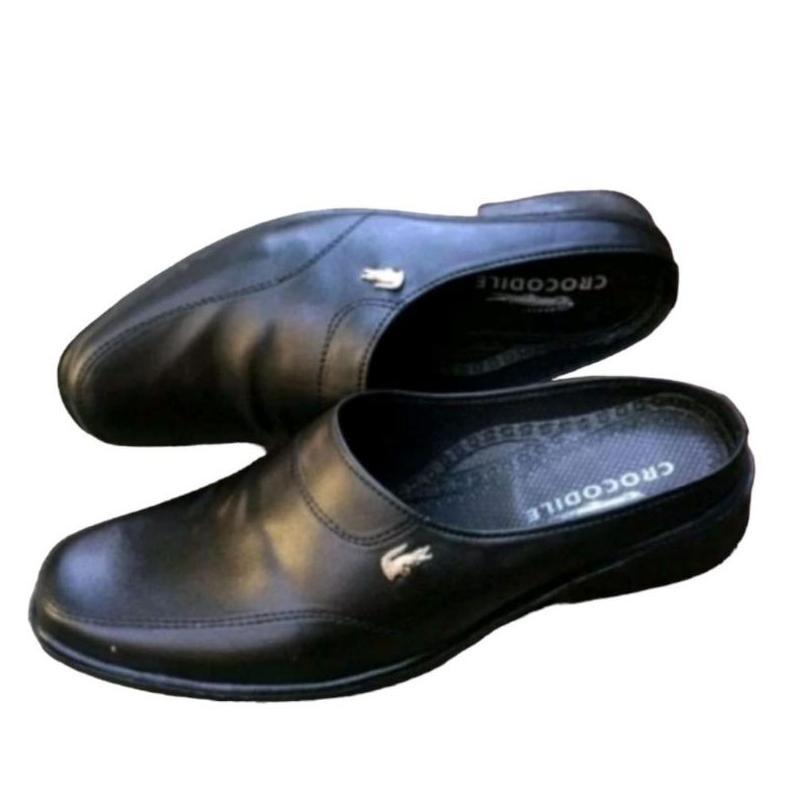 Recommended Sandal Sepatu Slop Tutong Crocodile Pria/Sandal Bustong Pria/Sandal Formal Pria