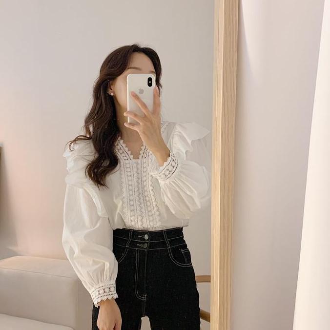 Girls- Bellastyle #Kemeja Nita V-Neck Renda Renda Manis Dan Ladylike, Lengan Panjang Gaya Istana Ata