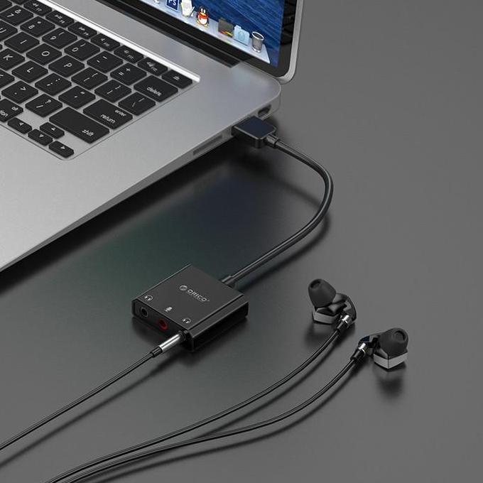 Acc- Co Skt3 Kartu Suara Eksternal Usb - Abs Hitam Dengan 3.5Mm Konektor, Textured Surface, 10Cm Kab