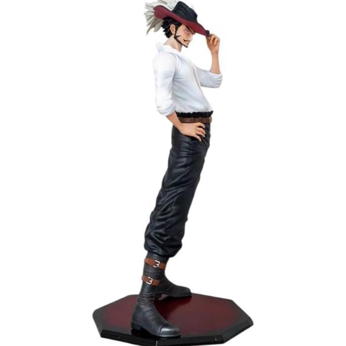 Action Figure One Piece Dracule Mihawk Standing 28cm Statue Pvc