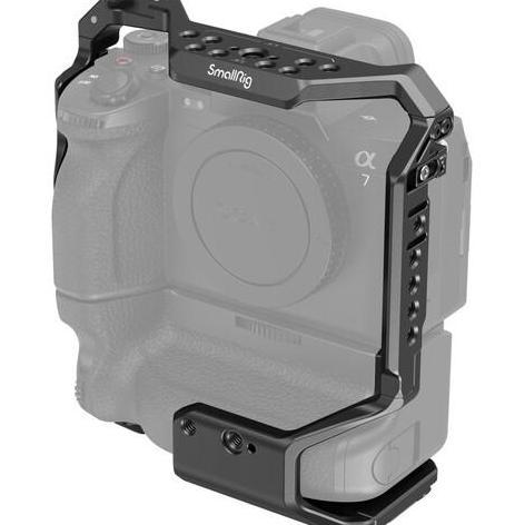 Osc - Smallrig Camera Cage For Sony A1 & Select A7 Models With Vg-C4Em Battery Grip 3594 Garansi Res