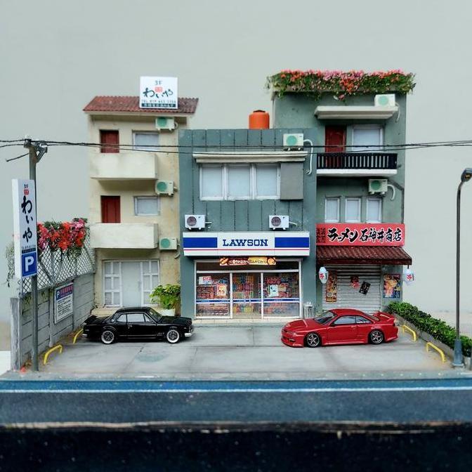Diorama Lawson + Parkir skala 1:64
