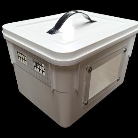 Box tempat lolohan burung, reptil atau unuk Hamster.