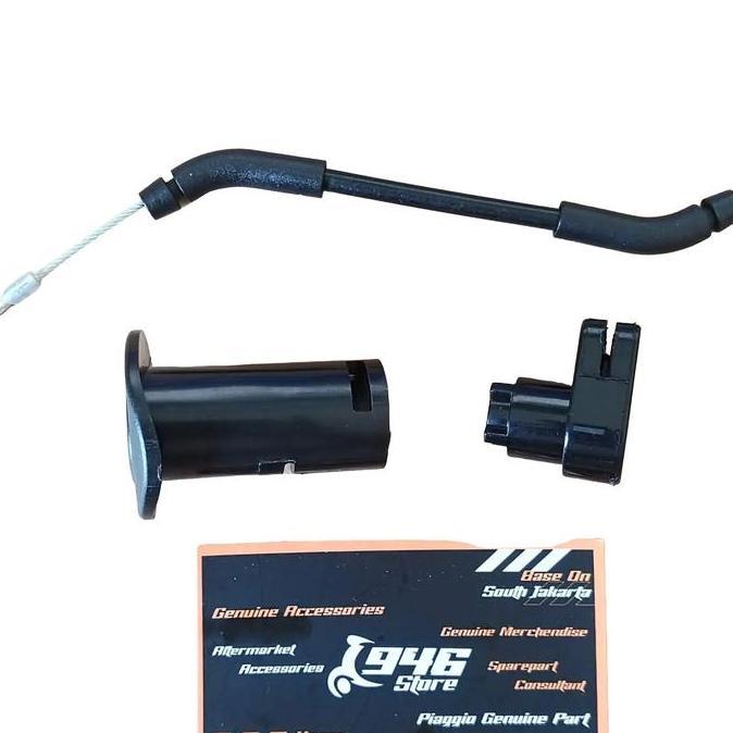 RUMAH KUNCI SET KABEL JOK VESPA SPRINT / PRIMAVERA 3V ORIGINAL 946S27