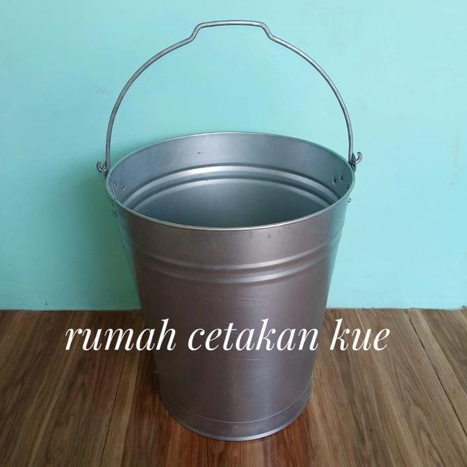 pot kaleng/wadah kaleng/ember kaleng galvanis diameter 30cm