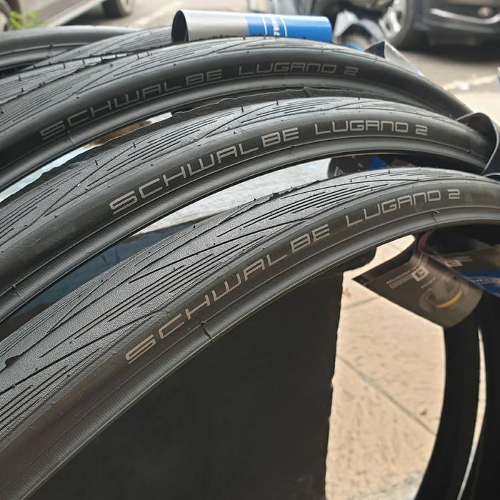 ban luar schwalbe lugano 2 700 700 x 25 25c roadbike strattos 622 28