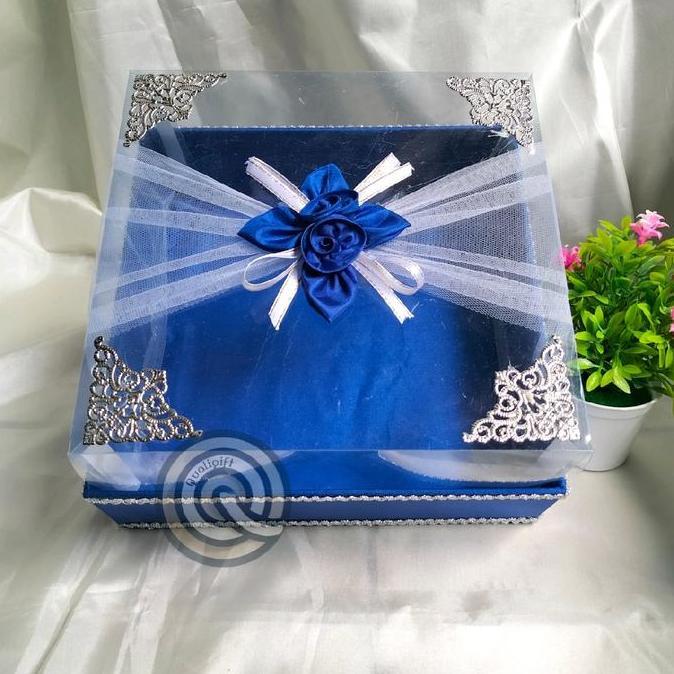 Kotak Kue Bingkisan Kotak Hantaran Pernikahan Model Tile Tengah