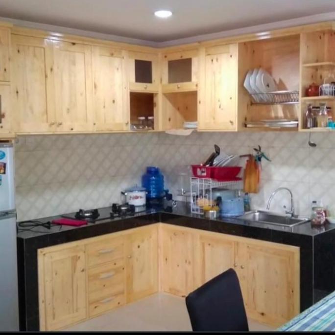 kichenshet dapur/lemari dapur kayu/lemari dapur minimalis