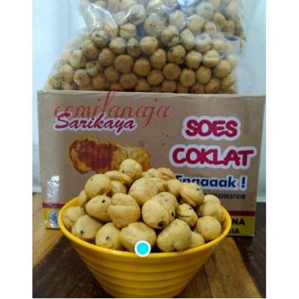 Soes kering Rasa Coklat lumer merek sarikaya GS