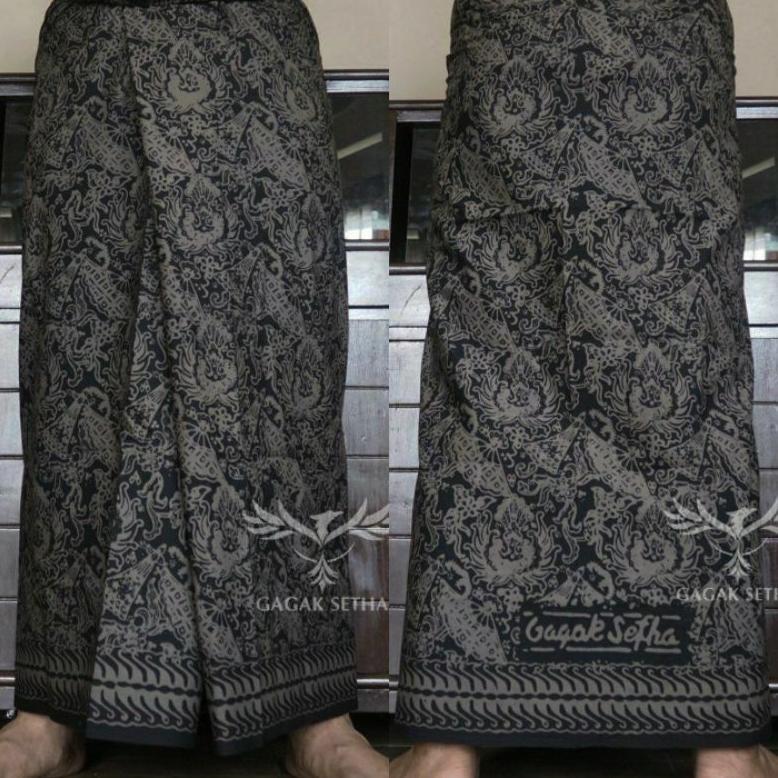 Ms Id Official Sarung Batik Pekalongan Santri Kekinian Sarung Gagak Setha Original Pekalongan - Saru