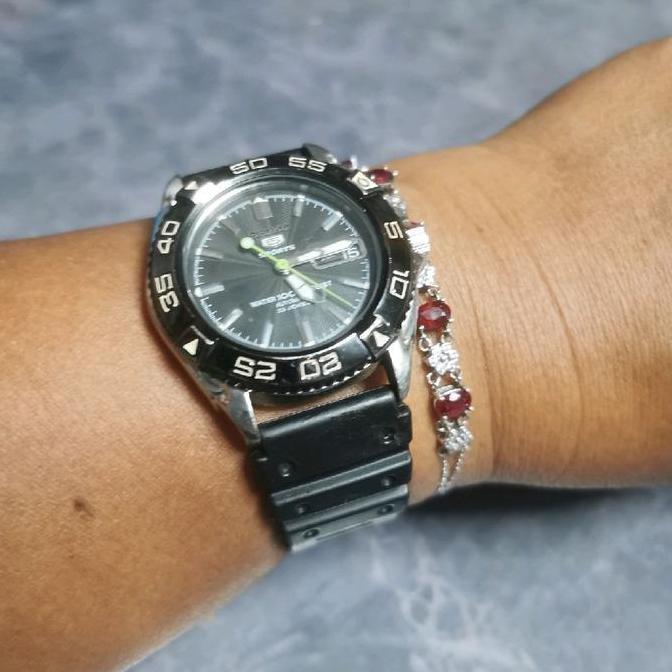 Terlaris Jam Tangan Seiko 5 Sport Otomatis Watch 7S36A