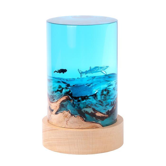 Pajangan Meja Pemandangan Laut Gift Unik Aesthetic/ Deep Ocean Tube Resin Decorations 4235 - Ikan