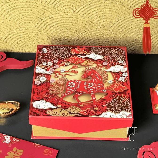Pacnpac- Box Hamper Magnet Dasi Wallpaper 20X20X8Cm | Kotak Kue Hardbox | Imlek | Natal | Idul Fitri