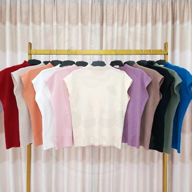 Lily Knitted Blouse Lily Knitted Blouse Atasan / Wanita