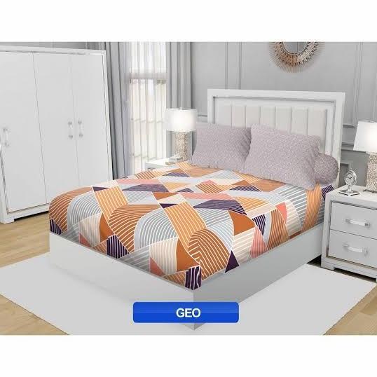 Sprei California Ukuran 180X200 Motif Kucing Bunga Terbaru Premium