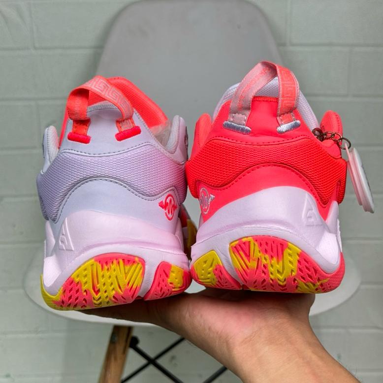 new deals sepatu giannis immortality 2 hot punch mismatched