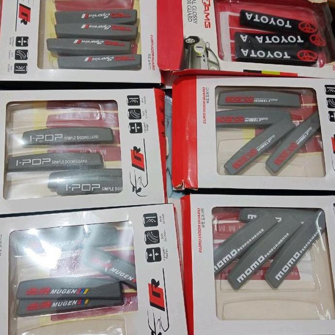 Promo Door Guard mobil universal momo,trd,sparco,ipop,mugen,toyota Diskon