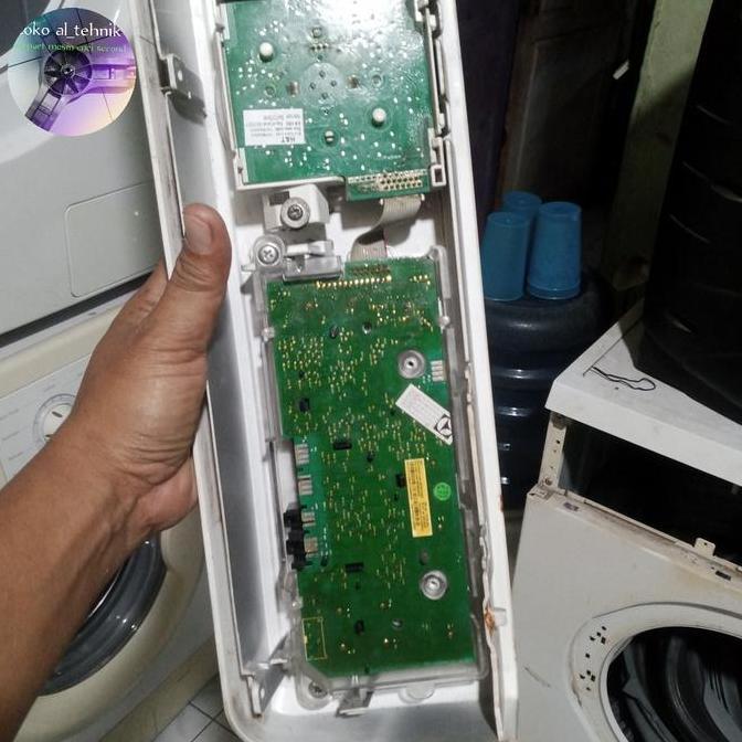 Modul Display Mesin Cuci Electrolux Ewf10932