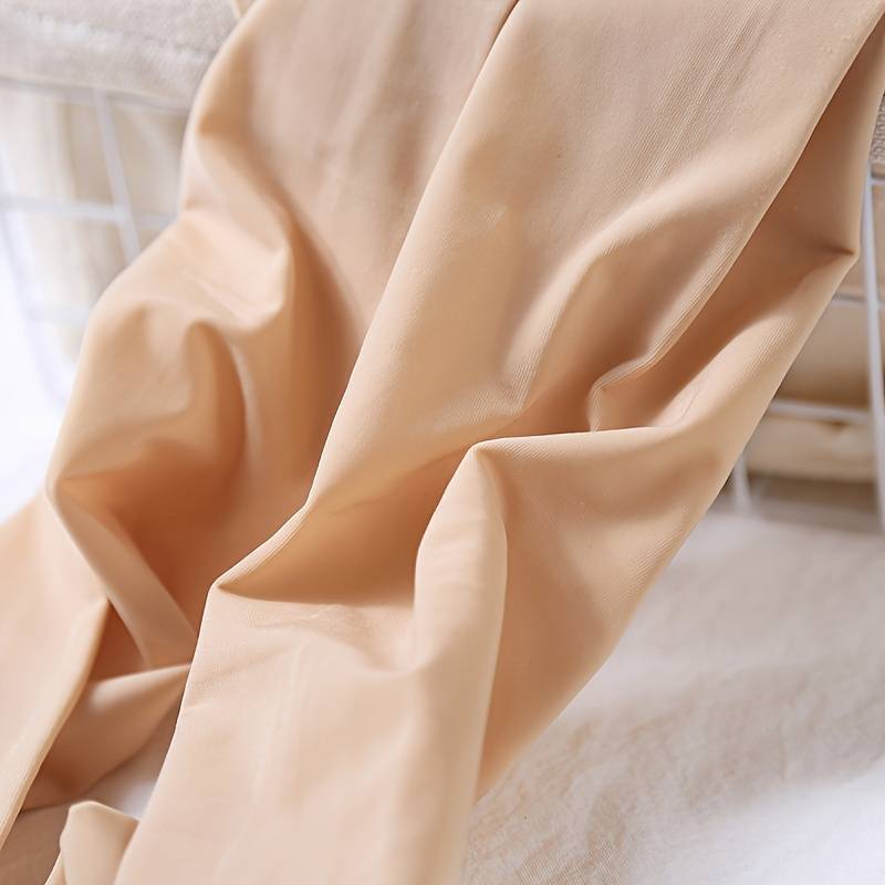 Stocking Warna Kulit Tebal Penutup Luka Anti Sobek