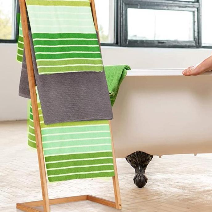 Rak Handuk Tangga Kayu Modern Minimalis / Stand Hanger Aeshtetic