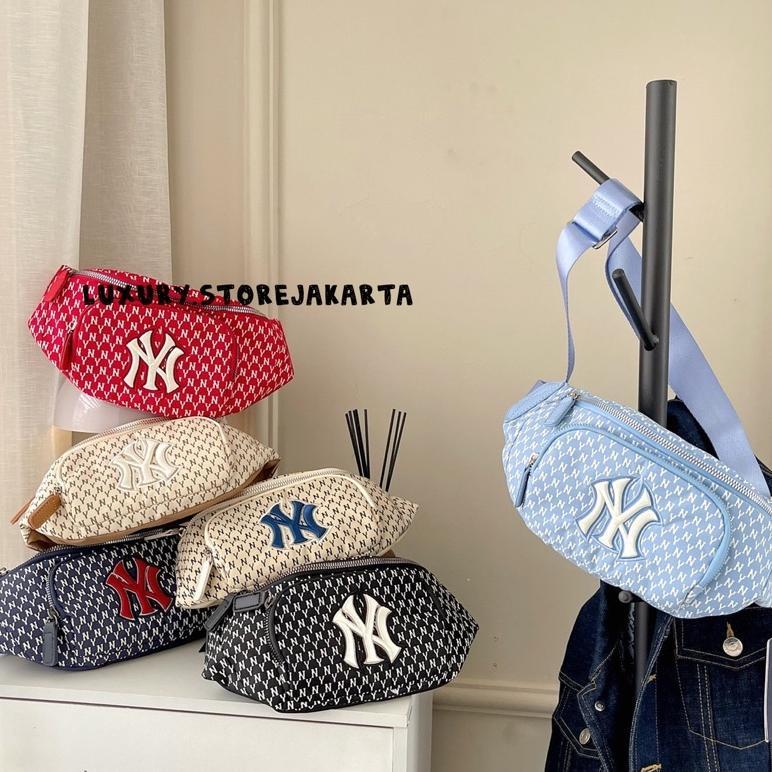 Tas Waistbag Pria MLB NY Yankees Monogram - Black