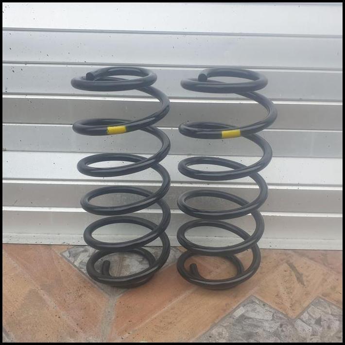 DISKON COIL SPRING PER TOYOTA VIOS - LIMO 2003-2006 BELAKANG ORIGINAL 2PCS 
