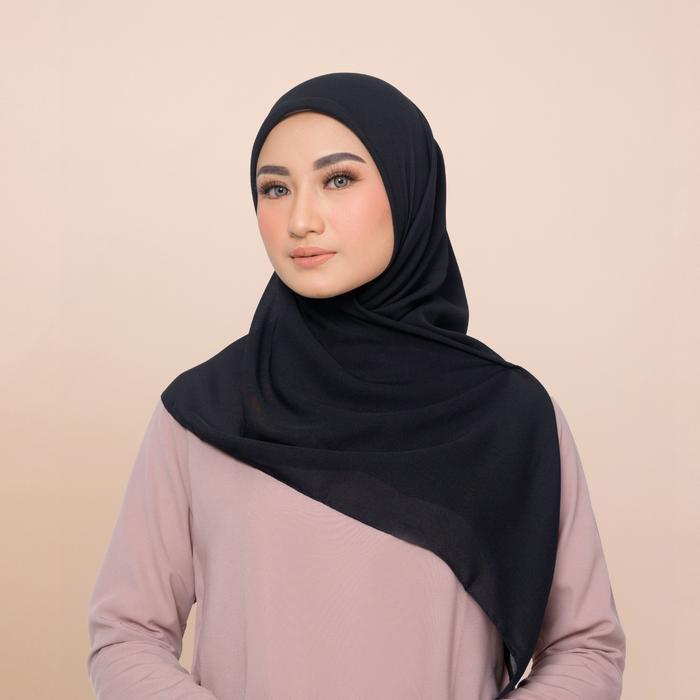 Bisa Cod - Zm Zaskia Mecca - Sana Black Hijab Polycotton Hitam - Kerudung Segi Empat Square Lembut N