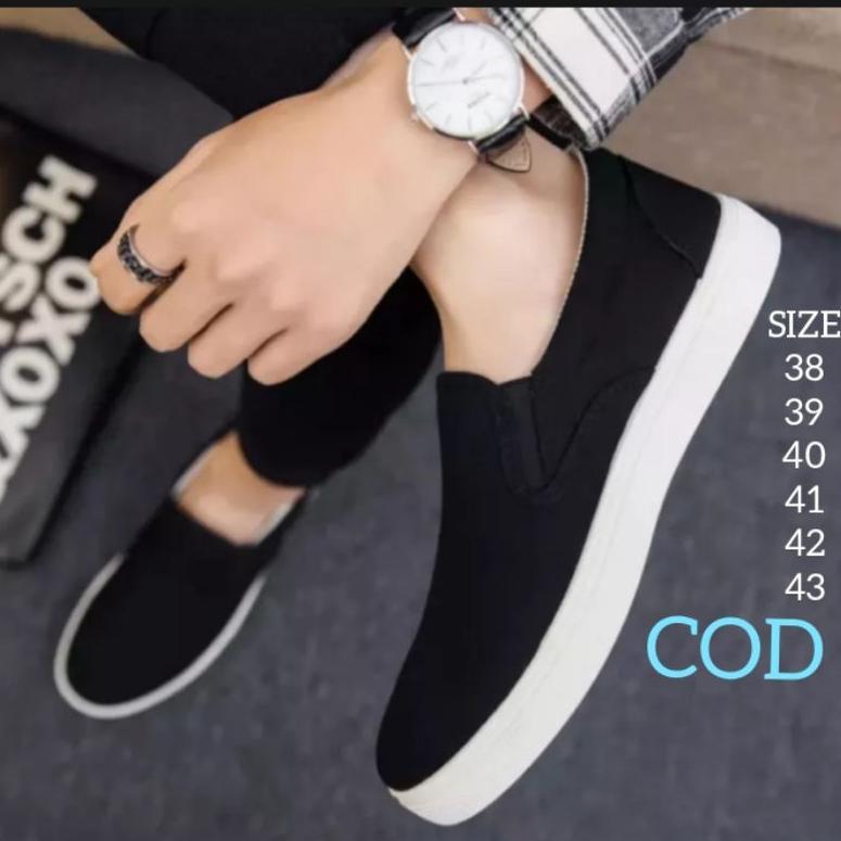 Termurah / Hot Sale Spatu Pria Terbaru Sepatu Slip On Hitam Polos Spatu Sneakers Cowok Murah Spatu T