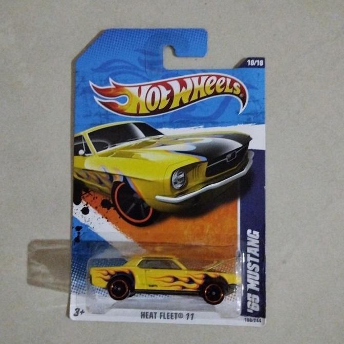 Hotwheels 65 Mustang Open Hood