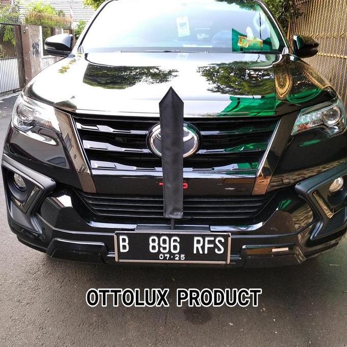 Tiang Bendera. Dasi Mobil. Model Menteri / Pejabat. Universal