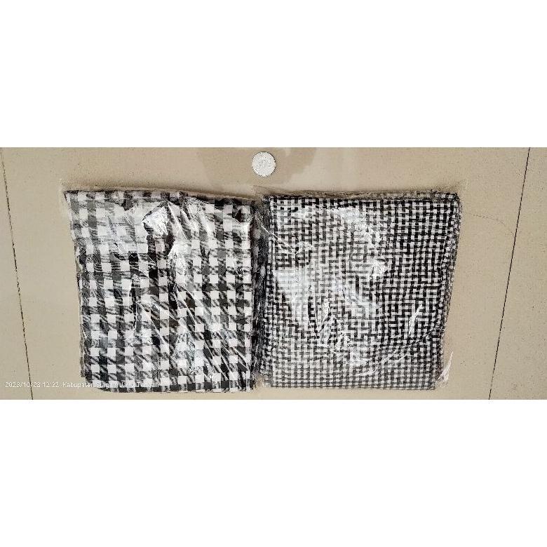 VALUE PACK Qitty oneset , baju kotak-kotak