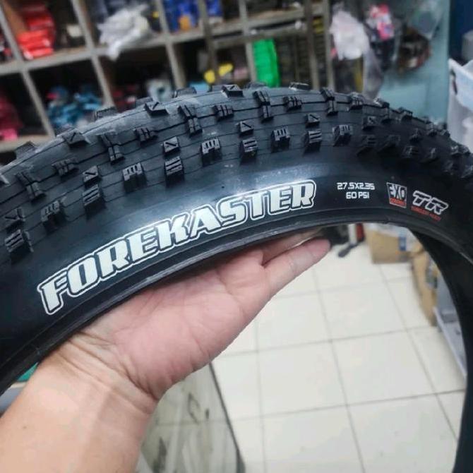 Ban Luar MAXXIS FOREKASTER 27.5 x 2.35 XC EXO TR Cross Country Trail Tubeless Ready Foldable