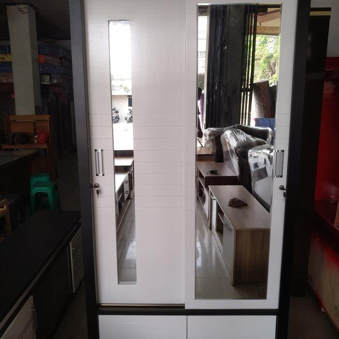 lemari pakaian 2 pintu standar knockdown