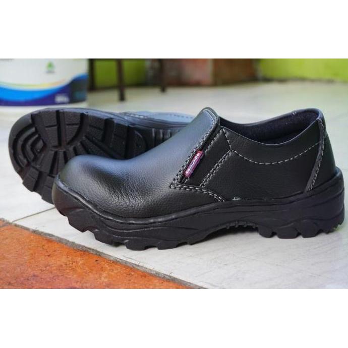 Sepatu Safety Kitchen Safety Edmundo Slip On