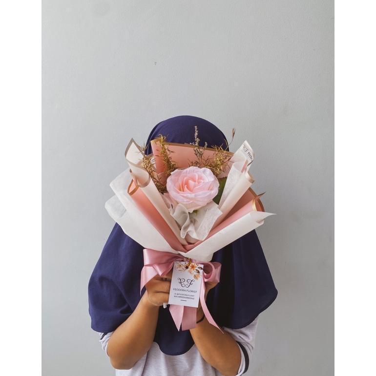 Artificial Flower/ buket bunga palsu/ bunga artifisial / bunga palsu / buket palsu