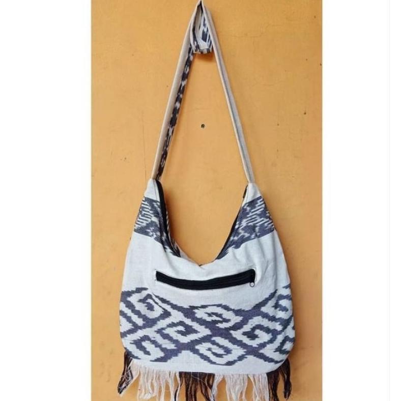 Tas Tenun Etnik Selempang Toraja Putih Bunga-Bunga