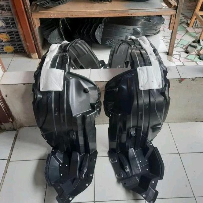 Liner Fender Spakboar Depan Innova Zenix